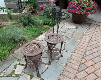 Outdoor plant stands
