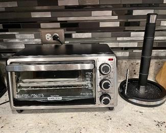 Toaster oven and kitchen miscellaneous.....