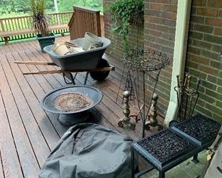 Outdoor decorative elements