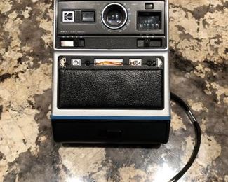 KODAK EK6 INSTANT CAMERA