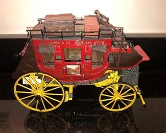 WELLS FARGO OVERLAND STAGE DIE CAST