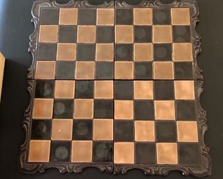 CERAMIC CHESSBOARD AND PIECES
