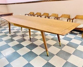 Stow & Davis table designed by Giacomo Buzzita