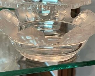 LALIQUE St Nicholas Cherub Ashtray / Trinket Dish