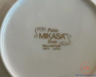 Petite Mikasa Bone Ballantyne Bone China