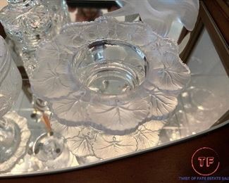 LALIQUE Crystal Honfleur Leaf Ashtray/Bowl
