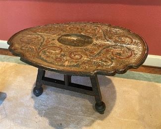  Antique Dutch Hand-Painted Hindeloopen Tilt-Top Table of the early 1800s