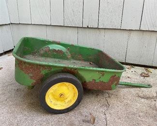 Vintage John Deere cart that would hook up to the back of a John Deere toy pedal tractor 