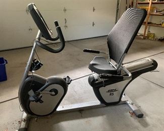 BH Fitness R5 recumbent bike (barely used, like new)