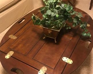 Hinged Mahogany Butler ‘s Tray Coffee Table