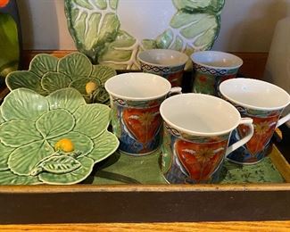 Bordallo Pinneiro  set of 4 plates, made in Portugal