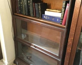 barrister bookcase (top shelf door & glass missing)