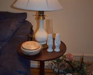 Antique Drum Style top Lamp Table with one of two matching Porcelain and Brass Lamps
