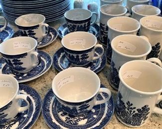More cups & saucers; mugs