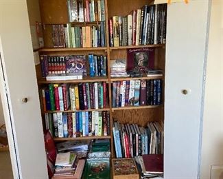 Daniel Steel, many different books.