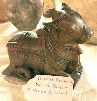 Bronze reclining Nandi Bull. Hindu spiritual. Extremely Rare 