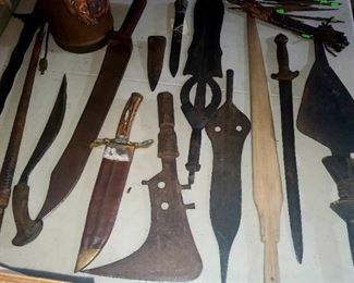 Knives and daggers from other cultures including African Congo, Tibet, Pakistan, & more. 