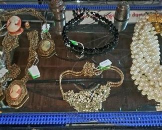 Cameos & other costume jewelry