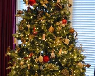 Holiday decor galore! Wreaths, garland, ornaments, figurines...and a tree!