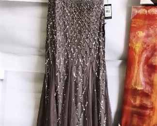 lots of brand name, new clothes in all sizes