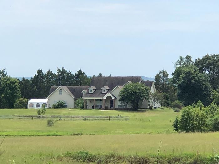 "Hunters Run"  Over 4600 sq.ft on 30 Acres, 2 Stocked Ponds with Horse Barn with attached shop.   $475,000.00   Call Sarah Manning with Remax Elite 501-765-2088 or Rachel Gray at 501-733-1689