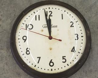 Vintage Electric Clock