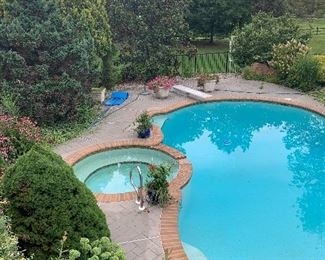 Pool furniture, flower pots