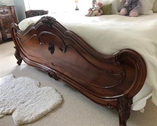 Beautiful Simon Horn Ornate King Bed w/ Mattress & Boxspring