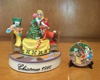 Grolier Disney Collectibles Christmas 1996 Christmas Wonderland and Grolier Collectibles Christmas