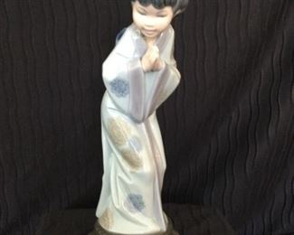 Lladro Japanese Geisha Sayonara