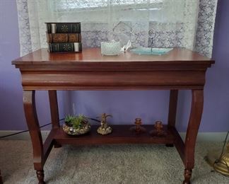 Berkey & Gay Furniture Table w/ drawer