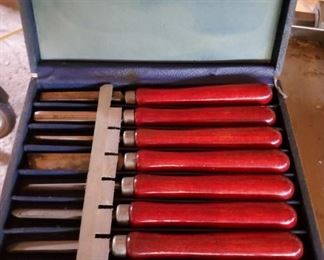 Craftsman 8 piece chisel set