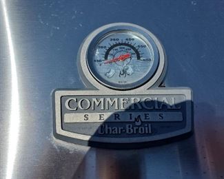 Commercial Series Char-Broil grill