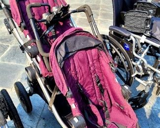 Twin baby stroller