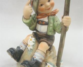 HUMMEL "MOUNTAINEER" FIGURINE 5" TALL