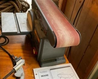 Craftsman belt and disc sander 