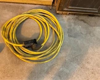 220 extension cord