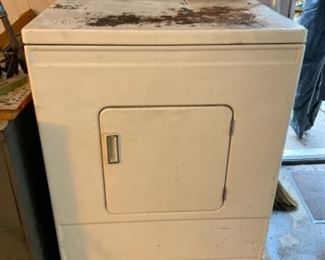 Whirlpool clothes dryer