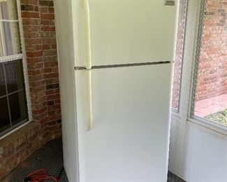 $80 refrigerator 