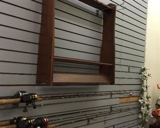 Pool cue rack 