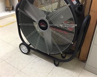 Extreme Garage 30" fan