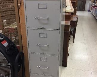 Steelcase 4 drawer file cabinet