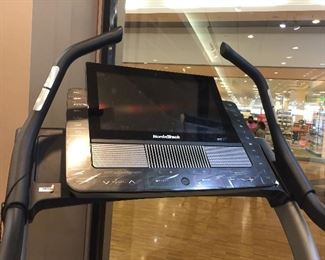 Nordic Track Fit X22i Incline Trainer - in execellent condition 