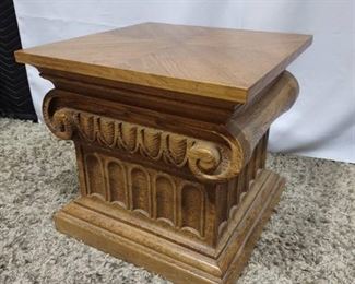 Solid Wood Pedestal Stand 17 x 18 x 18 in