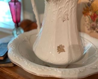 Antique wash bowl & pitcher