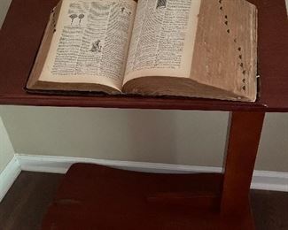 Book stand & dictionary
