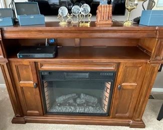 Bell'O Classic Flame fireplace