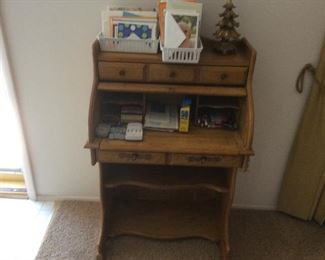 CUTE EATHEN ALLEN DEST