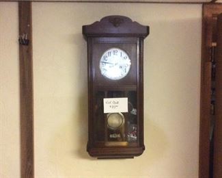 ANTIQUE WALL CLOCK