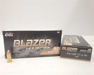 219	

New in Box 100 Rounds of Blazer 9mm Luger 124Gr FMJ
New in Box 100 Rounds of Blazer 9mm Luger 124Gr FMJ.